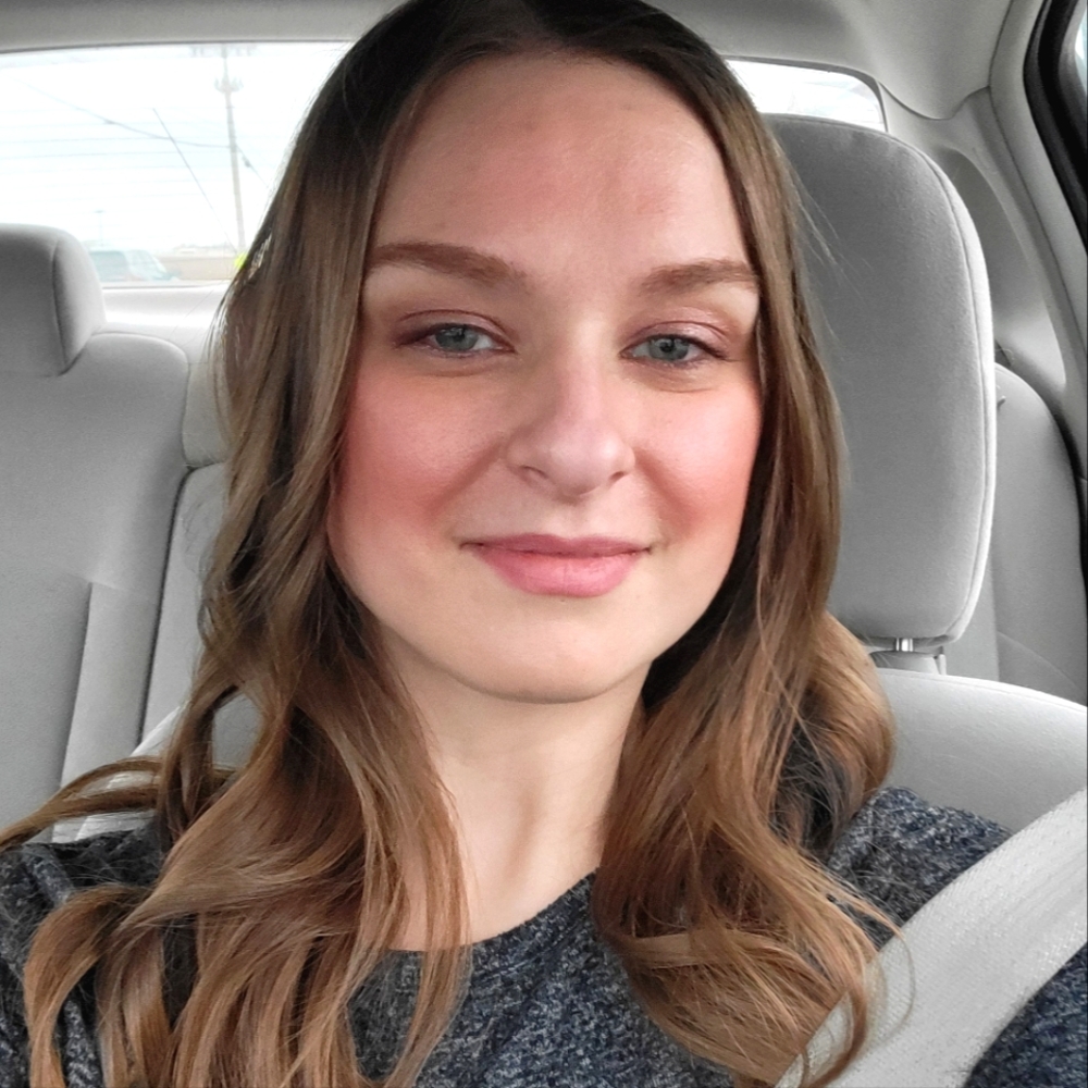 Meet your Posher, Ashley